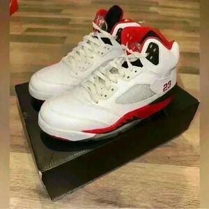 Air Jordan 5's retro size 8 white black and red